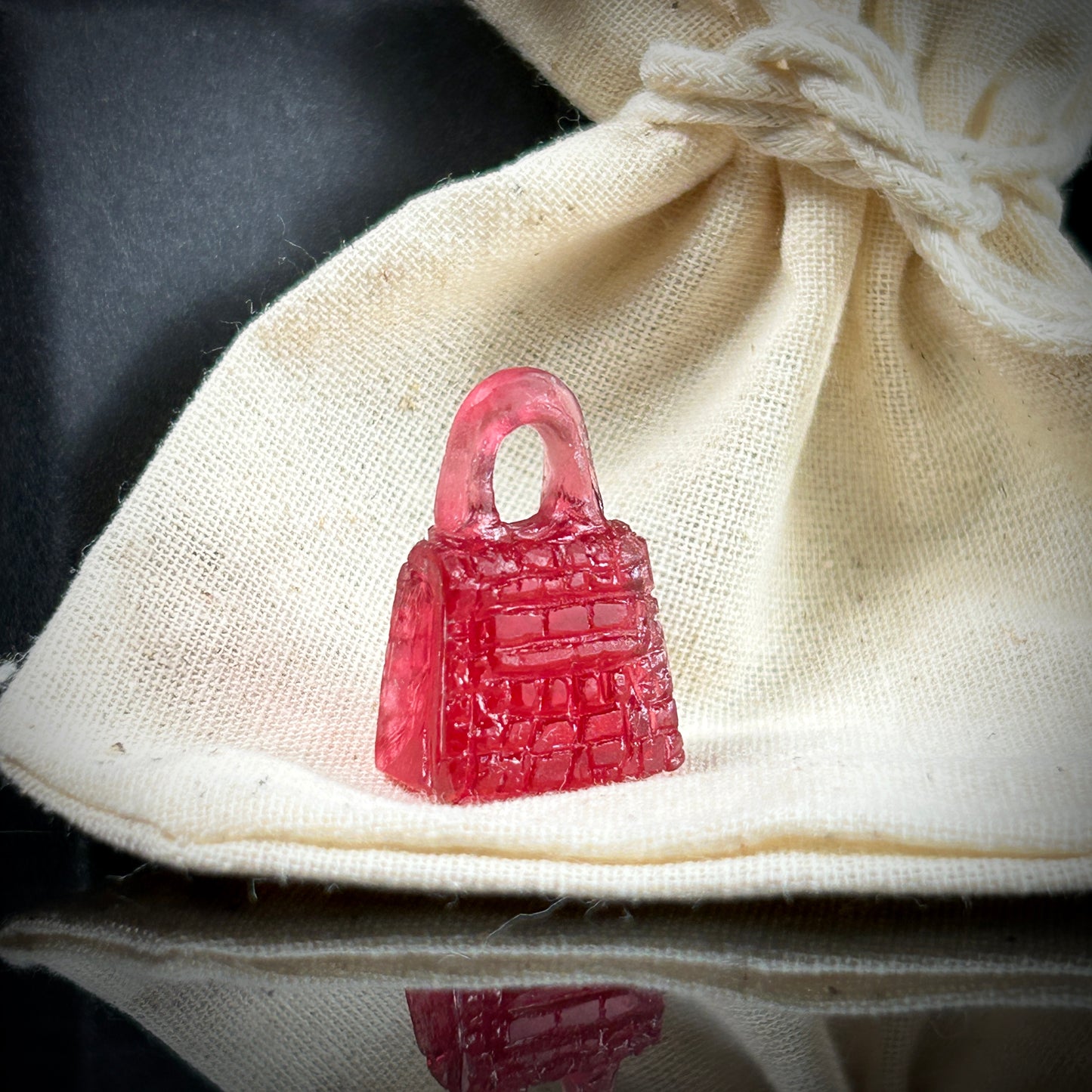 Exotic Kelly 25- In Rose Sheherazade on Porosus Crocodile