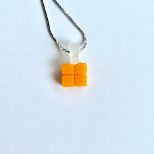 Nostalgia “O” Block Pendant in Goldenrod